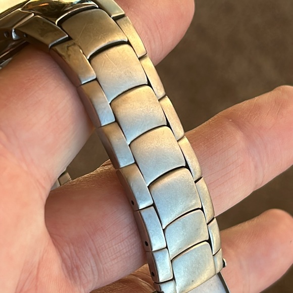 Citizen Eco-Drive Titanium E100-K18434 CK - Picture 8 of 10